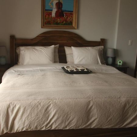 El Ocaso Oceanfront Apartment Canoa Eksteriør billede
