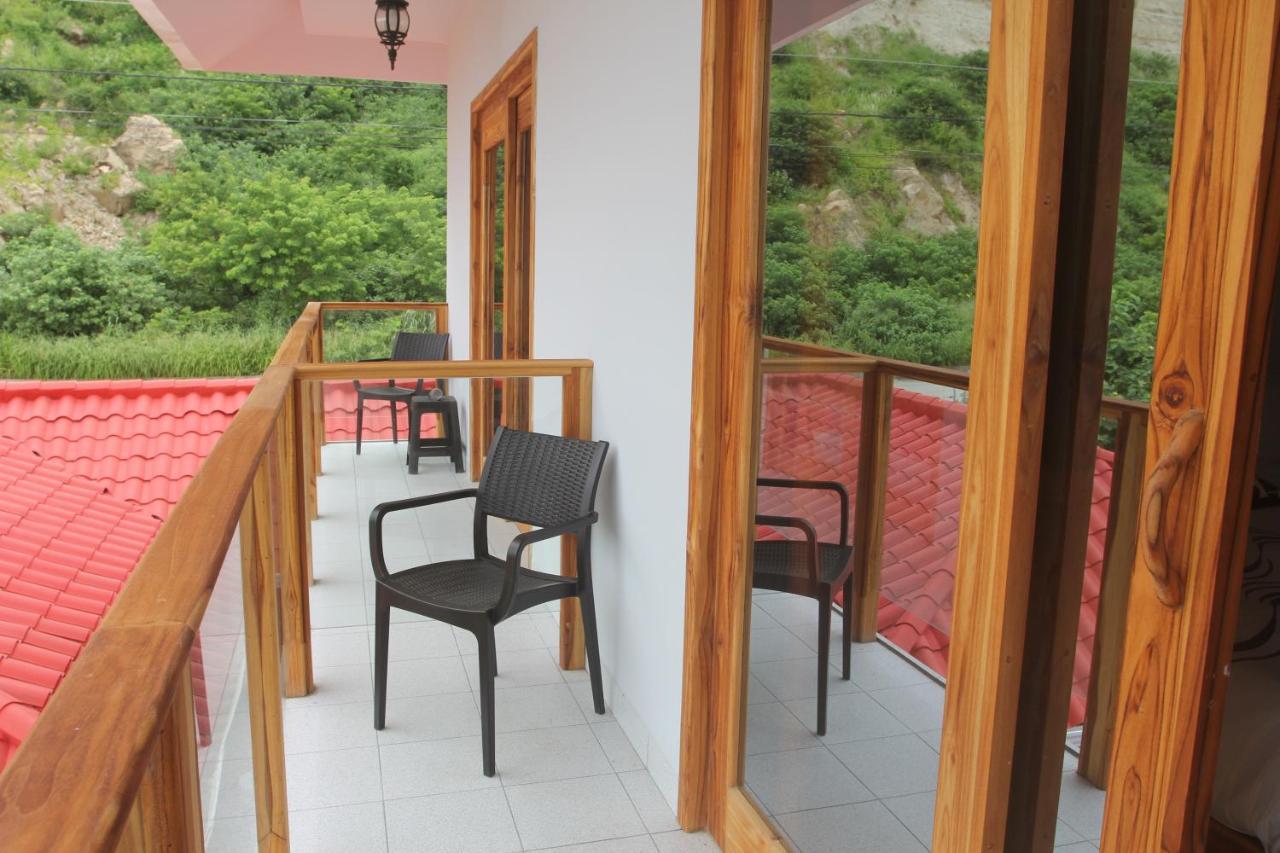 El Ocaso Oceanfront Apartment Canoa Eksteriør billede
