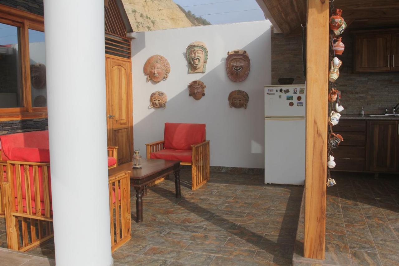 El Ocaso Oceanfront Apartment Canoa Eksteriør billede
