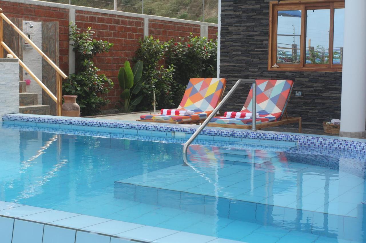 El Ocaso Oceanfront Apartment Canoa Eksteriør billede
